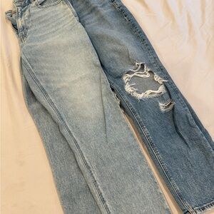 Pair of 2 American Eagle Mom Jeans Strigid Fit